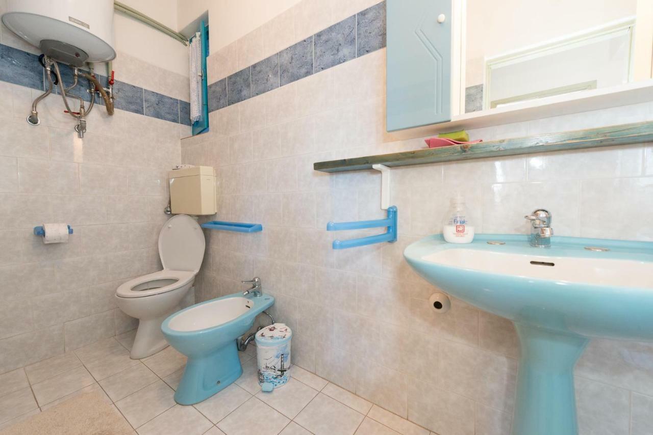 Apartment Meridiana ロヴィニ エクステリア 写真